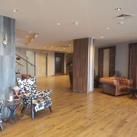 One Bedroom Apartment In Gated Complex Bansko Exterior foto